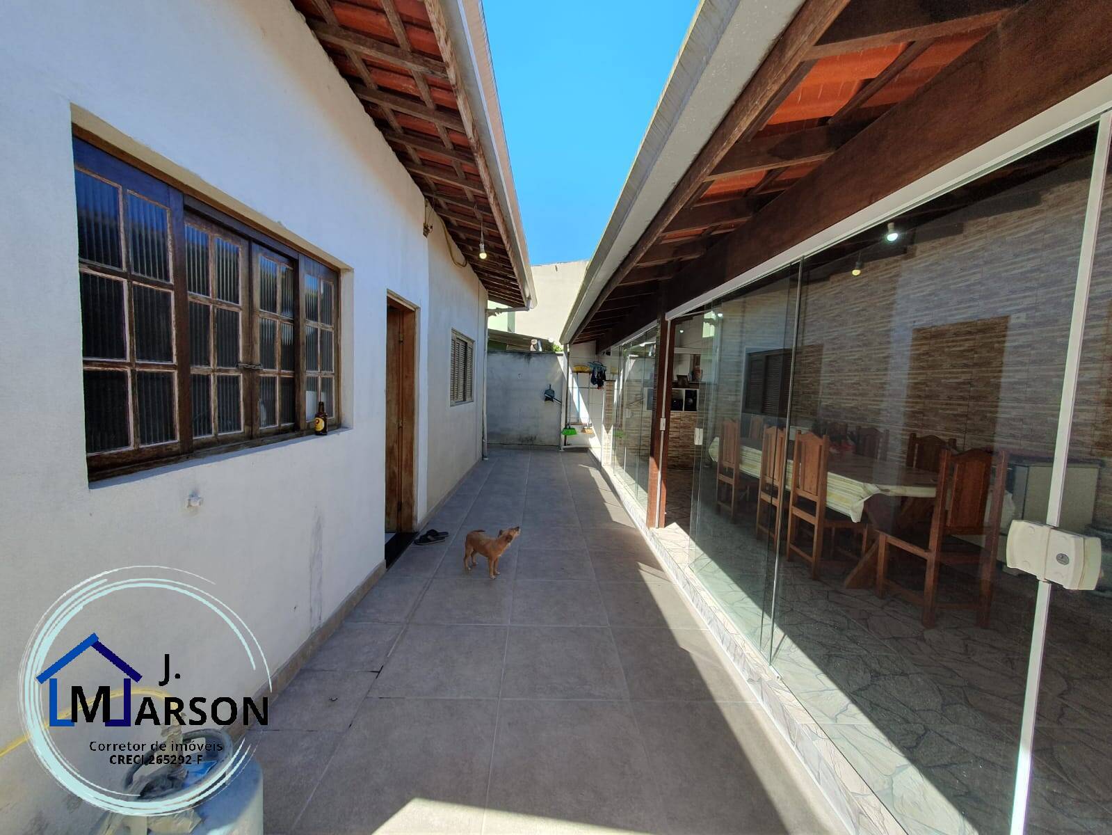 Casa à venda com 3 quartos, 180m² - Foto 17