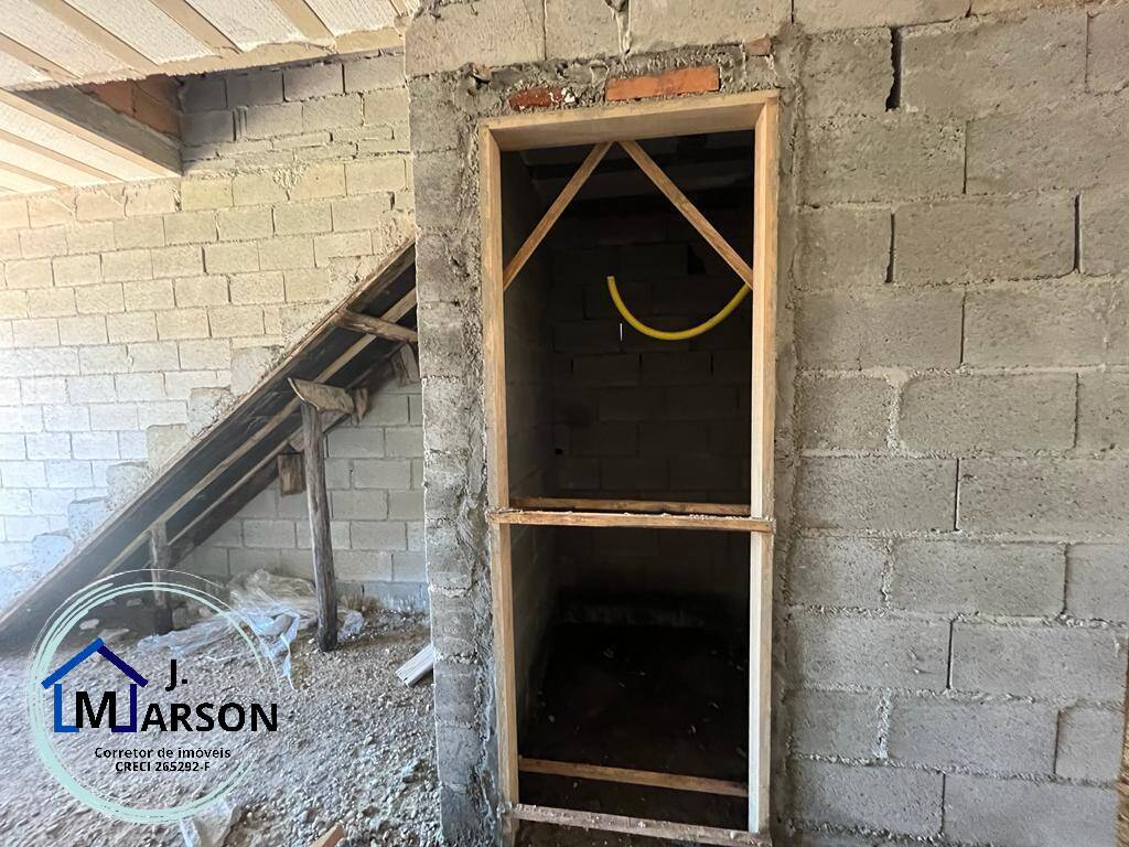 Sobrado à venda com 2 quartos, 81m² - Foto 18