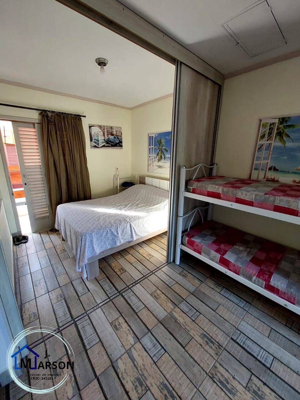 Casa à venda com 2 quartos, 60m² - Foto 15