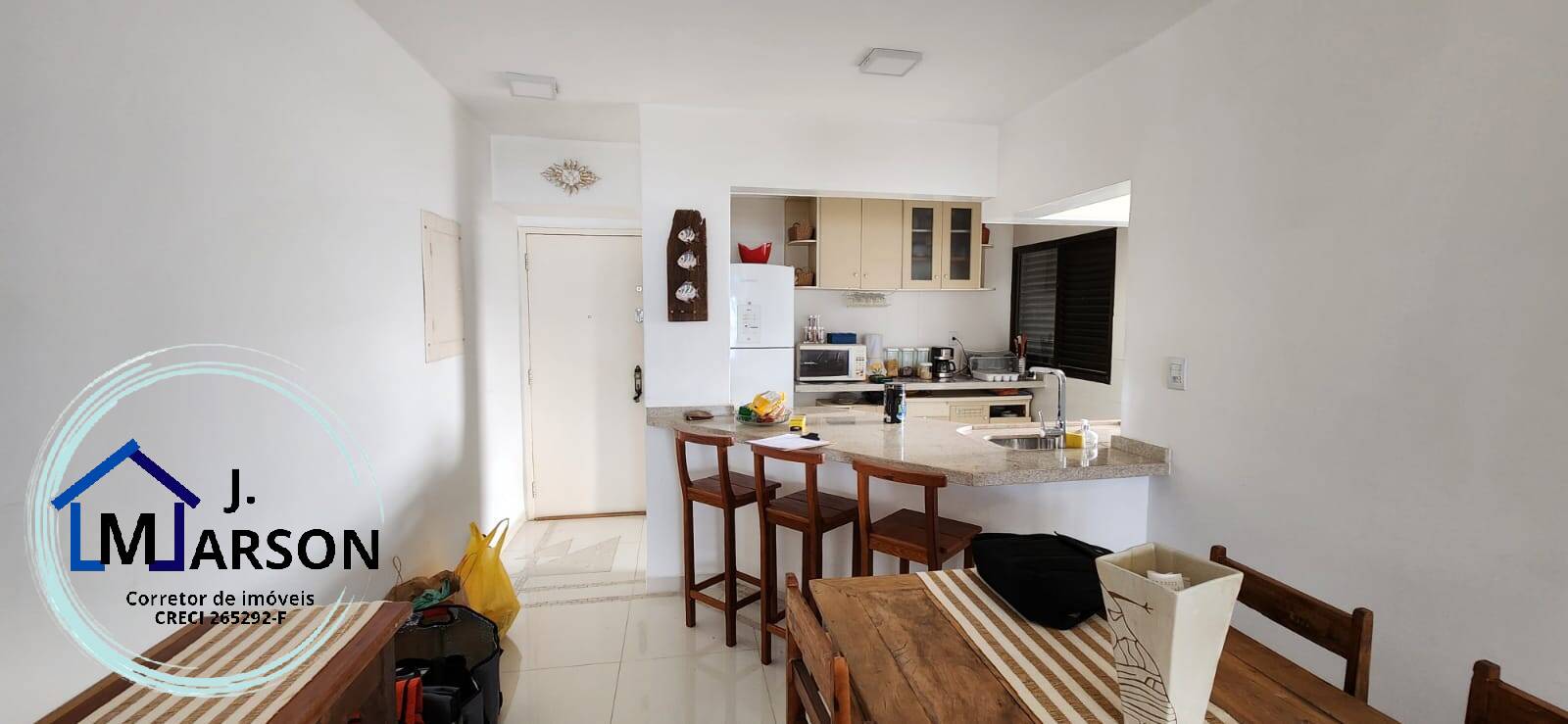 Apartamento à venda com 3 quartos, 150m² - Foto 3