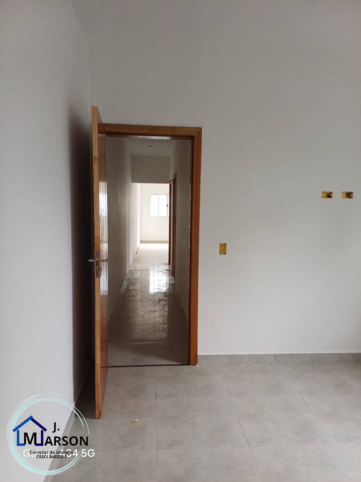 Casa à venda com 2 quartos, 64m² - Foto 10